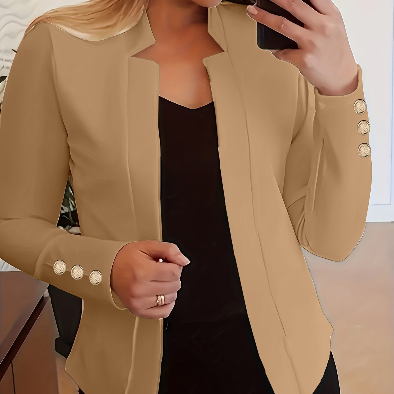 Jasminique Blazer – Open Voorkant & Lange Mouwen met Knoopsluiting