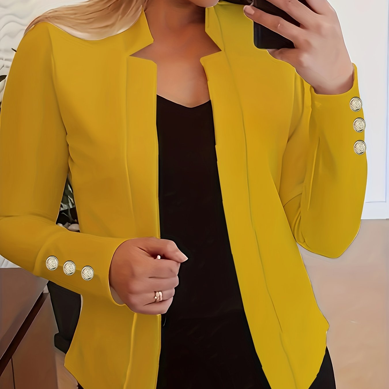 Jasminique Blazer – Open Voorkant & Lange Mouwen met Knoopsluiting