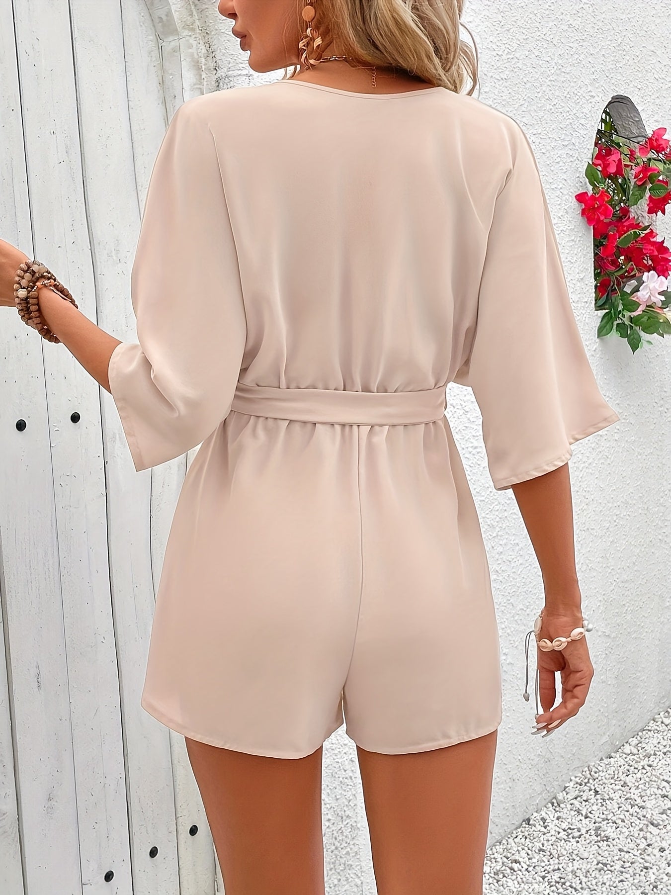 Jasminique Lichtgewicht V-Hals Jumpsuit – Zachte Stof